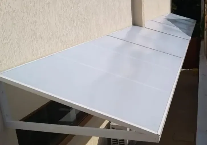 Os Melhores Benefícios dos Toldos e Coberturas Fixas em Guarujá, SP